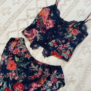 Victorias Secret Vintage Gold Label 2 Piece Sleep Set